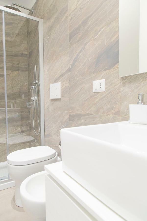 Brand New Apt In Porta Romana Milánó Kültér fotó